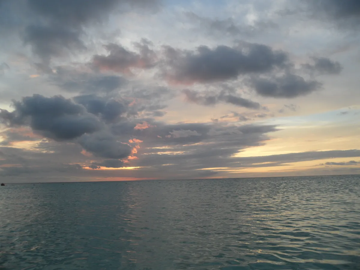 Aruba Honeymoon Guide: Romantic Stays and Days